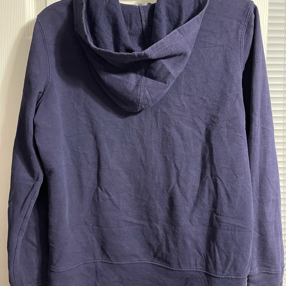 Gap Navy Blue Hoodie W/Kangaroo Pockets. Size M
Armpit to Armpit 20 - Picture 4 of 4